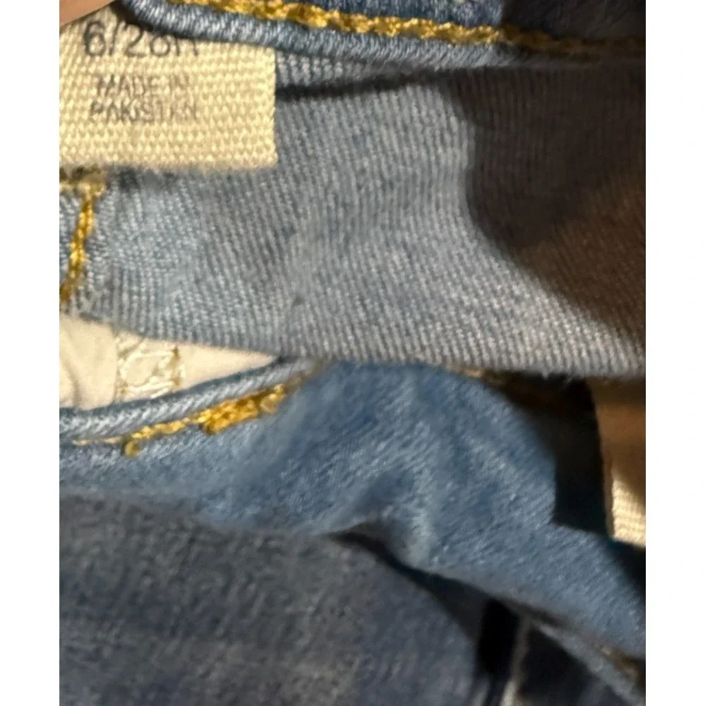 Lot of 3 Cutoff Jean Shorts Womens Sz 6-7 Universal Thread 6/Hailey 7/Wax Jean L